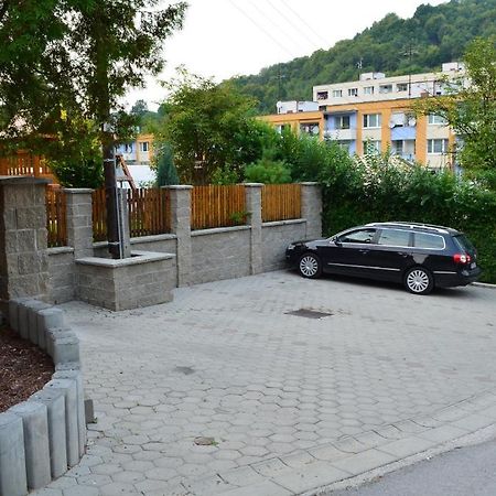 Apartament Rekreacny Dom Vyhne Zewnętrze zdjęcie